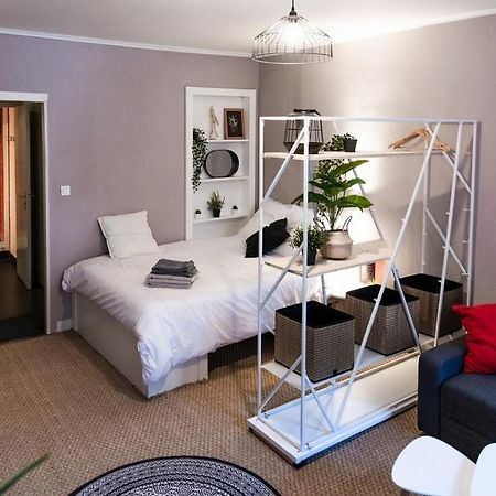 Agreable Studio En Plein Coeur De Quimper Apartment Exterior foto