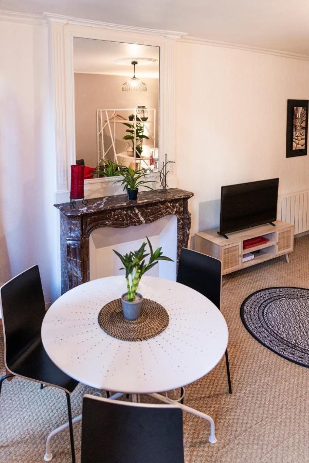 Agreable Studio En Plein Coeur De Quimper Apartment Exterior foto